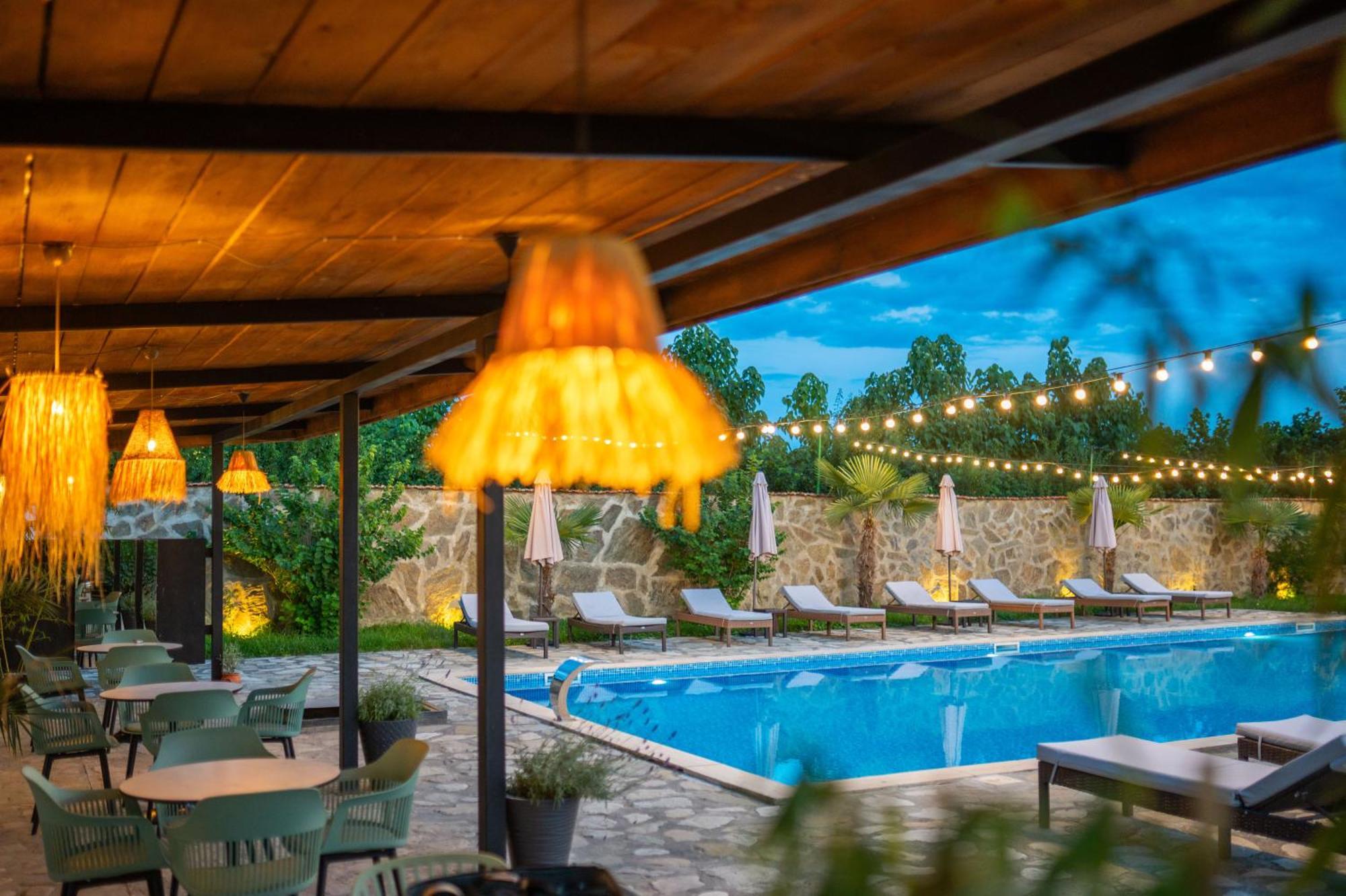 Vineyard Hotel&Winery Napareuli Exterior foto